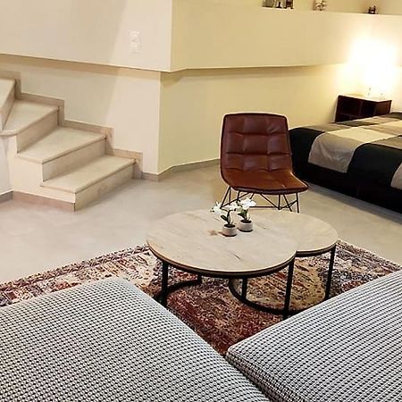 Homel Oasis Central Maisonette 3Bd Garden Patio 卡兰巴卡 外观 照片
